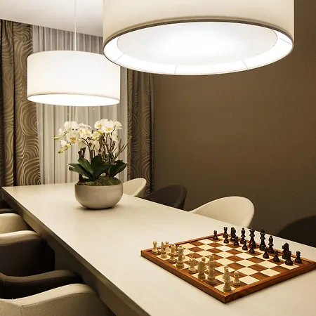 海牙议会智选假日酒店