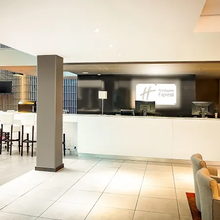 Express - Parliament By Ihg Отель