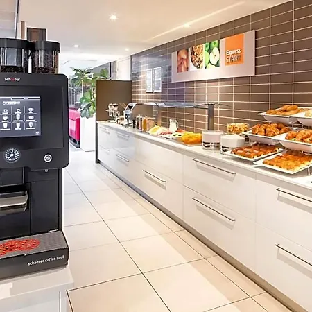 Express - Parliament By Ihg Hotel 3*