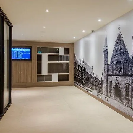 Express - Parliament By Ihg