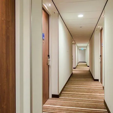 Express - Parliament By Ihg Гаага