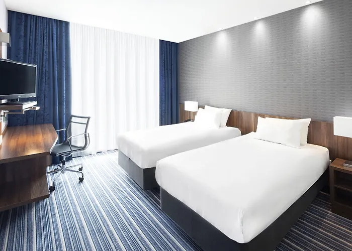 Express - Parliament By Ihg Haga