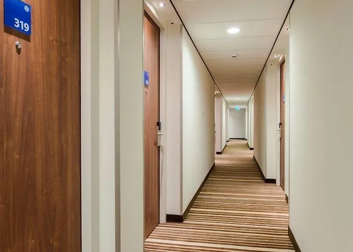 Express - Parliament By Ihg Haia