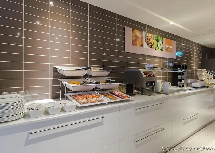 Express - Parliament By Ihg Hotel 3*