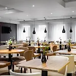 Hotel Express - Parliament By Ihg
